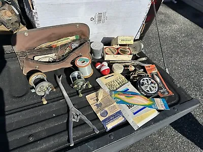 Vintage Fly Fishing Lot • $59