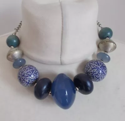 £7.85 • Buy Costume Jewellery Statement Necklace Silver Tones Blue Wooden Beaded M&S