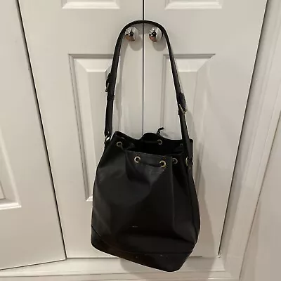 Auth Louis Vuitton Noe Noir Epi Black Shoulder Bag Leather • $300