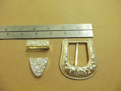 1 1/4  Silver Plated **(Slightly Discolored)** Western Floral Buckle Set  • $7.75