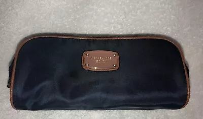 Michael Kors Cosmetic Bag Pre-owned In Great Condition  • $15