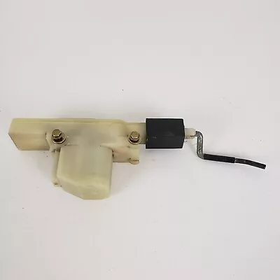 BMW E30 Gas Tank Filler Cap Flap Door Actuator 51261385119 • $20