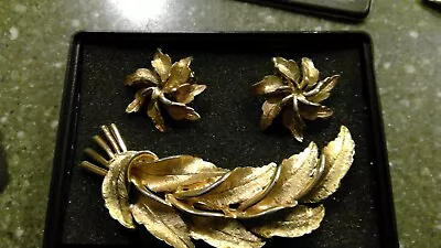 HTF Vintage 3 Pc Set HAR Pin Brooch & Clip Earrings Gold Tone Wheat Costume EUC • $54.95