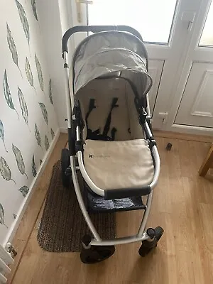 £40 • Buy Uppababy Vista Travel System Pushchair And Carry Cot,cream
