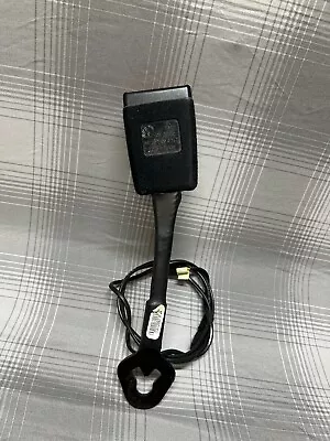 2014 VW Passat Front Right Seat Belt Buckle Black 561 857 756 H OEM Replacement • $34.95