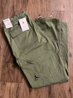 NEW Jordan Essentials Chicago Cargo Pant Sz Large Green FB7305-340 Men’s • $49.99