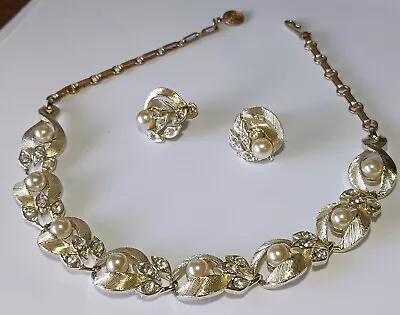 Vintage LISNER Necklace & Earrings: Textured Gold W/ White Rhinestones & Pearls • $22.95