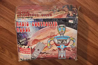 1970s VINTAGE RADIO SHACK TANDY CORP LARGE INFLATABLE REMOTE CONTROL ROBOT • $17.95