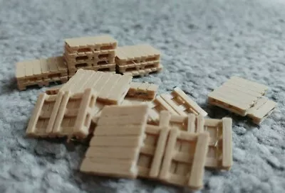 £3.99 • Buy Real Wood Pallets Model Railway Scenery 00 Gauge Euro Pallet Ready Made 24 Pack