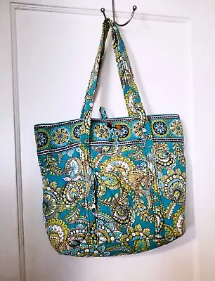 VERA BRADLEY Quilted Tote Bag  Turquoise And Green Floral • $26.75