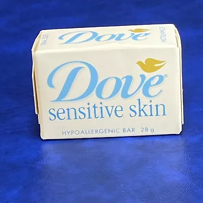 Vtg Dove Sensitive Skin Peau Sensible English French 28g Trial Bar Soap Box Seal • $19.95