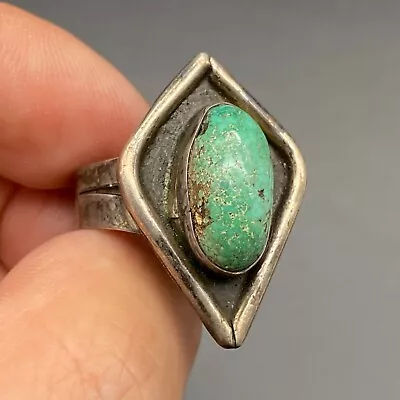 Vintage Southwestern Turquoise Silver Ring Size 7 • $115