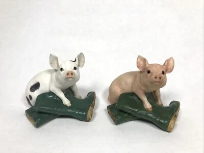 £24.99 • Buy 2 Border Fine Arts On The Farm Pink Spotty Piglet And Wellies A0172 A0173