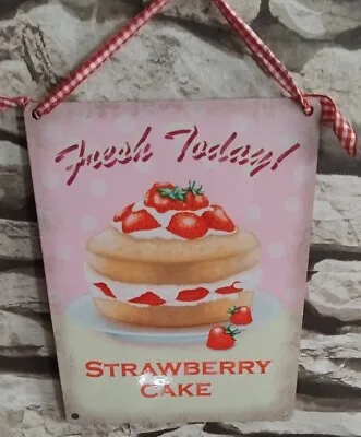 Metal Kitchen Plaque Strawberry Cake • £4.50