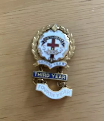 Vintage Methodist Sunday School Pin Gold Tone Enamel  Church Pin 3rd & 4th Year • $6.49