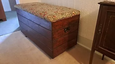 Bedding Box/blanket Chest/wooden Trunk • £10