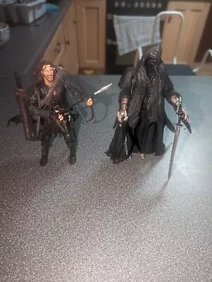 Lord Of The Rings Toy Biz Aragorn And Ring Wraith Figures With Weapons • £9.99