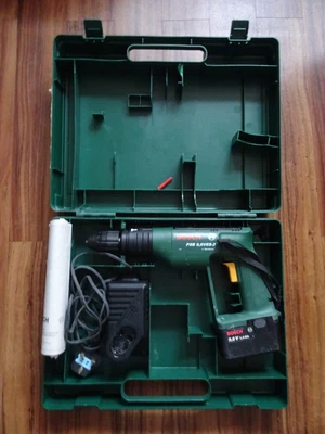 £34.99 • Buy BOSCH Cordless Drill PSB 9.6VES-2 Keyless Chuck,battery/charger/case  USED TWICE