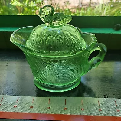 Vtg Westmoreland Green Glass - Swans & Cattails - Creamer Sugar Pitcher • $12.50