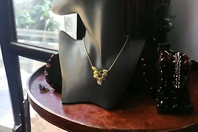 A Vintage Elegant And Delicate Gold Leafy Necklace By Christian Dior • £60