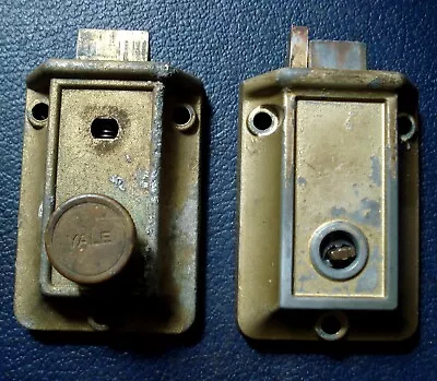 PAIR OF CIRCA 1930's ERA YALE DEAD BOLT DOOR LOCKS FOR PARTS OR REPAIR • $2.99