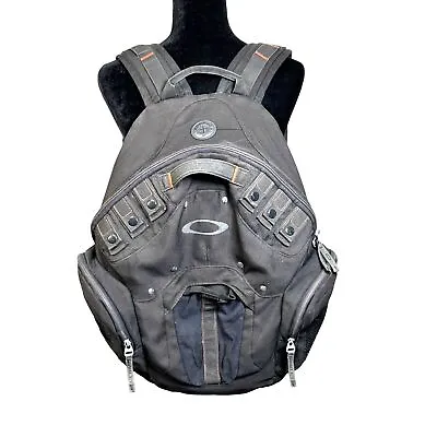 Oakley Planet Pack Black Backpack Tactical  • $84.95