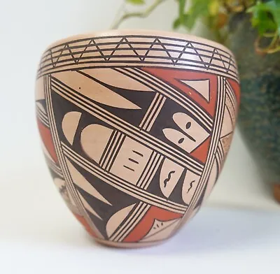 Roberta Youvella Silas (1939-2009) Hopi Pottery Vase - Native American Indian • £185