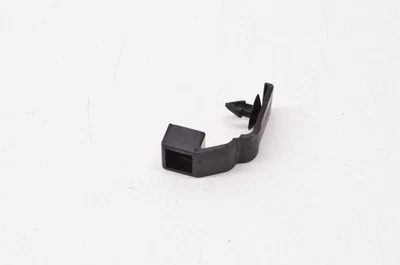 $5.99 • Buy New OEM Yamaha 80V-77223-00-00 Windshield Fastener NOS