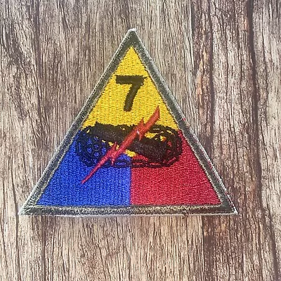 WWII US 7th ARMORED DIVISION JACKET SLEEVE INSIGNIA PATCH • £16.14