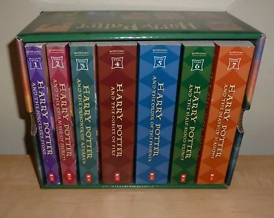 Harry Potter Complete Series - 7 Book Box Set • $24.99
