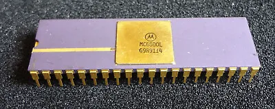 Vintage Motorola MC6800L 8 Bit Microprocessor Gold Purple Ceramic Collectible • $18
