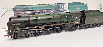 Hornby R2180 OO Gauge 4-6-2 Britannia Class 7P  Clive Of India  70040 BR Green • £100