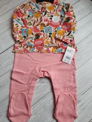 £22 • Buy Baby Girls Clothes Bundles 6-9 Months And 9 To 12 Months