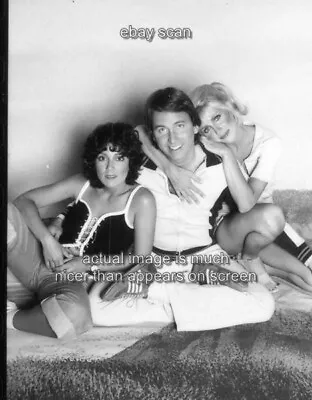 Suzanne Somers Joyce Dewitt John Ritter Three's Company  8x10 Photo  793 • $14.99