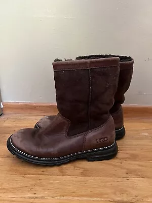 UGG Brooks Used Brown Leather Shearling Lined Boots Short 5381 Womens US 6 • $22.99