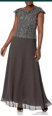 J Kara Women’s Beaded Dress Size 16P NWT Mother Of The Bride • $40