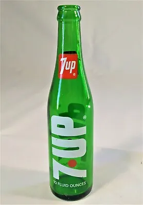 7 Up Bottle 10 Oz Soda Pop Green Vtg • $2.70