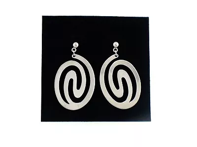 Vintage 1987 AVON 'Spiral Connection' Dangle Silvertone Pierced Earrings • $2.99