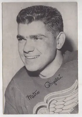 1950-51 McCarthy Postcard METRO PRYSTAI DETROIT RED WINGS  Original • $17.99