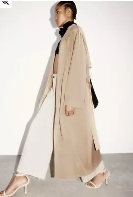 $79 • Buy Zara Midi Beige Belted  Light Trench Coat Zara Medium