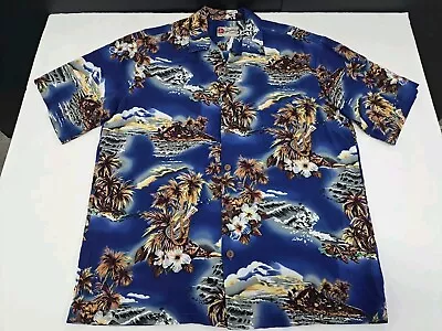 Hilo Hattie Mens Button Up Shirt Hawaiian Beach Floral Casual Tropical Sz Large • $15.99