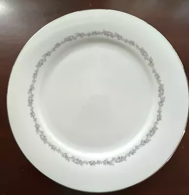 $19.95 • Buy 1 SET = 4 Noritake CRESTMONT 6013 Dinner Plate  Scroll Platinum Vintage 10 1/2 