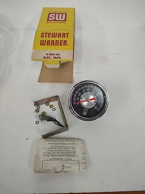 Vintage Stewart Warner NOS Greenline 3 3/8  Tachometer 8000 RPM D-960-AA 270 Deg • $500