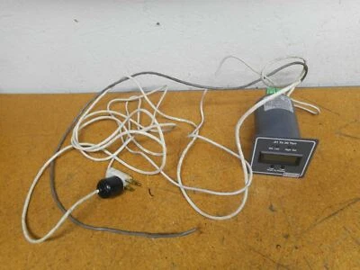 $299.99 • Buy Vacuum Research 902015 Gauge Controller Unit 110V 50/60Hz 1A .01 To 20 Torr Used