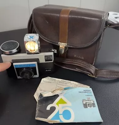Kodak Instamatic X-25 Vintage 70s Camera W Flash Cube Leather Case & Manuals • $20.68