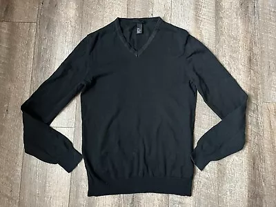 Men's H&M Long Sleeve V Neck Black Sweater - Size Medium • $11.99