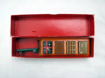 Hornby O Gauge Tinplate Luggage Set  Boxed In Very Good Condition. • £31