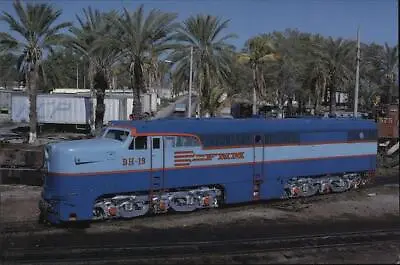 Railroad Locomotive Ferrocarriles Nacionales De Mexico DH-19 • $11.99