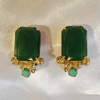 Vtg Faux Emerald/Faux Turquoise Clip On Earrings Gold-Toned • $7.99