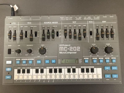 $2299 • Buy Roland MC-202 MicroComposer Analog Synthesizer/sequencer W/ Box TB-303 SH101